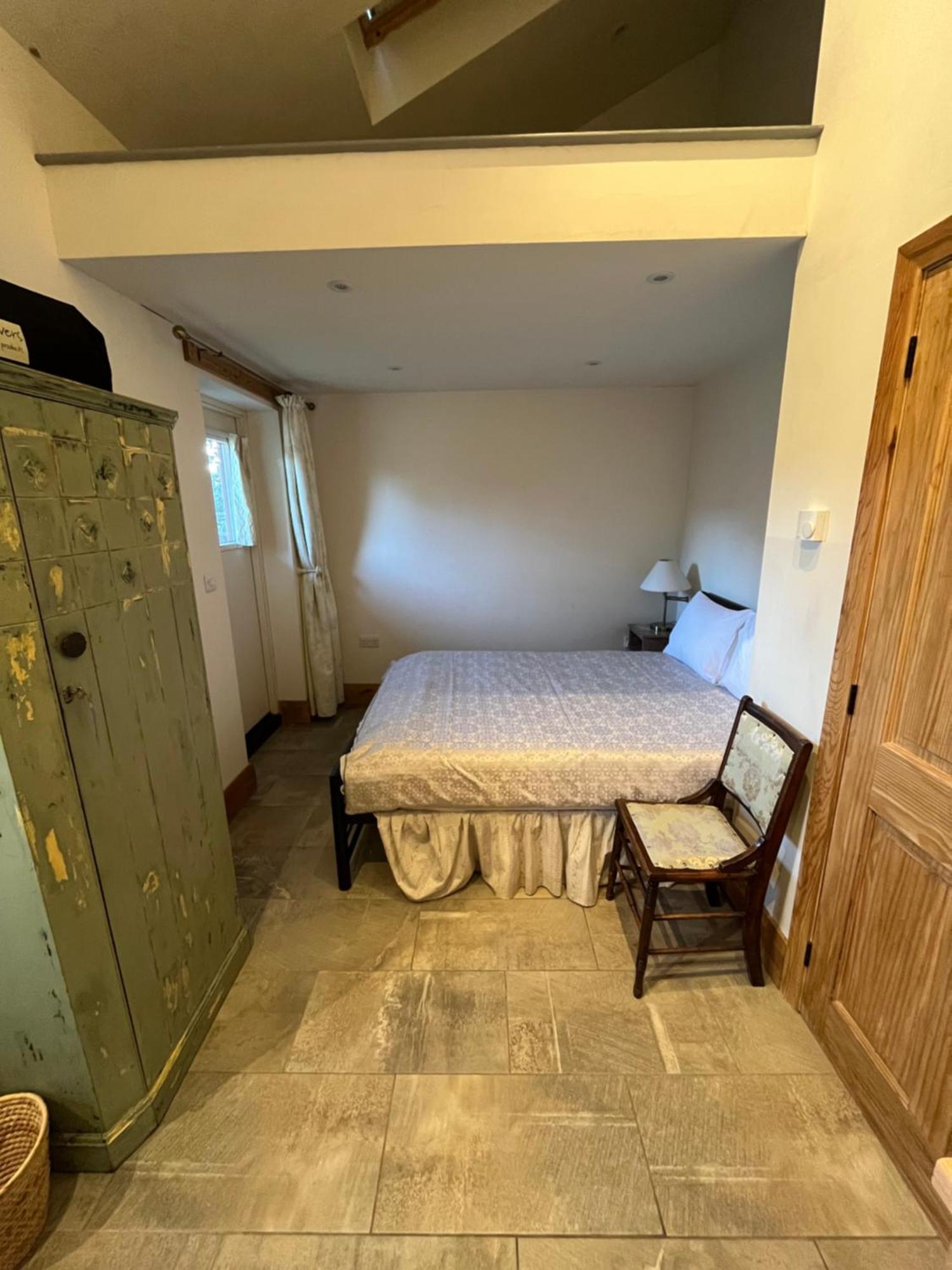 C Farmhouse Accommodation Alne Экстерьер фото