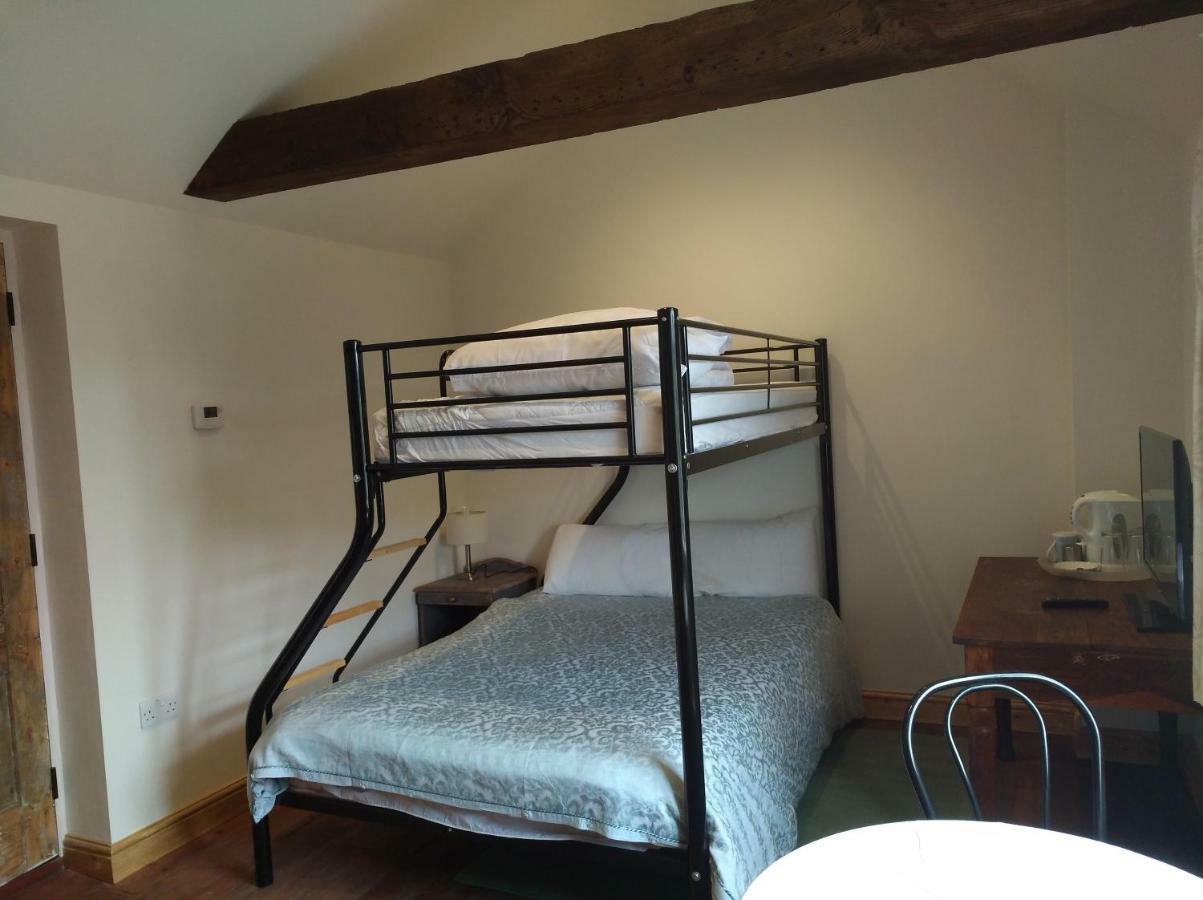 C Farmhouse Accommodation Alne Экстерьер фото