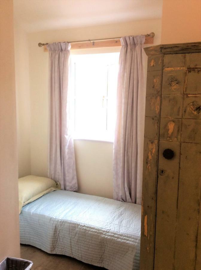 C Farmhouse Accommodation Alne Экстерьер фото